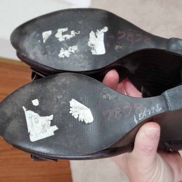 Bcbg Paris 8 rounded contour wedges peep toe bow metal accents - Picture 7 of 12